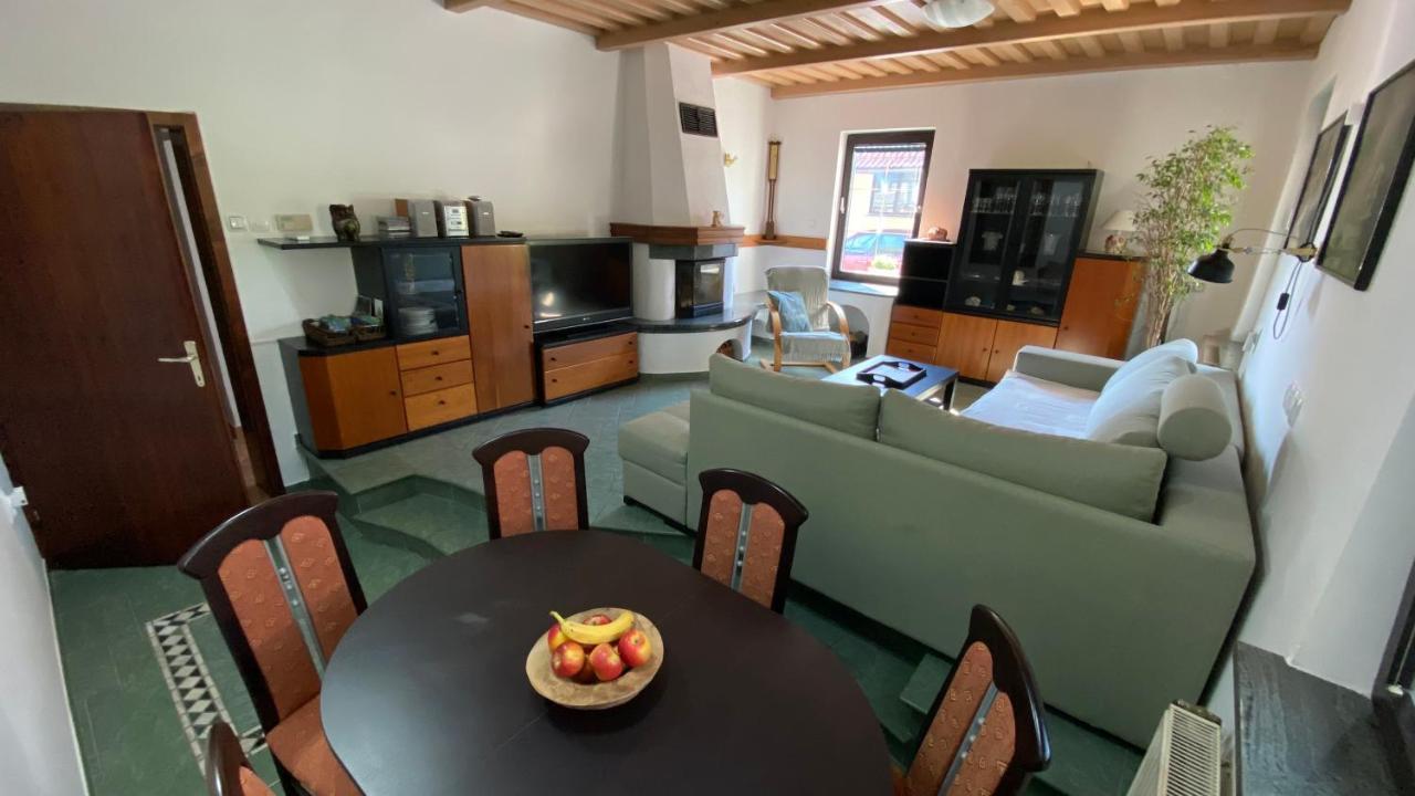 Apartma Nomad Novo Mesto Ngoại thất bức ảnh